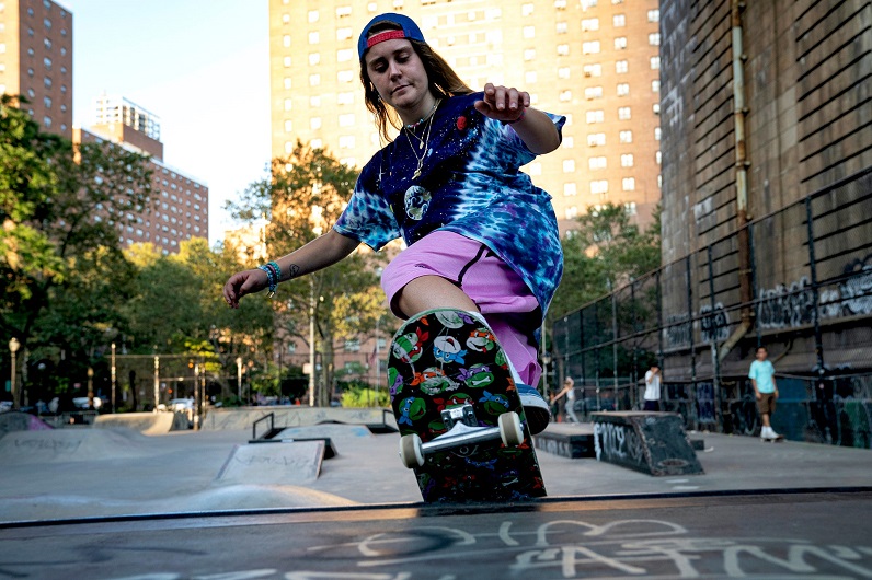 skateboarding clothing style