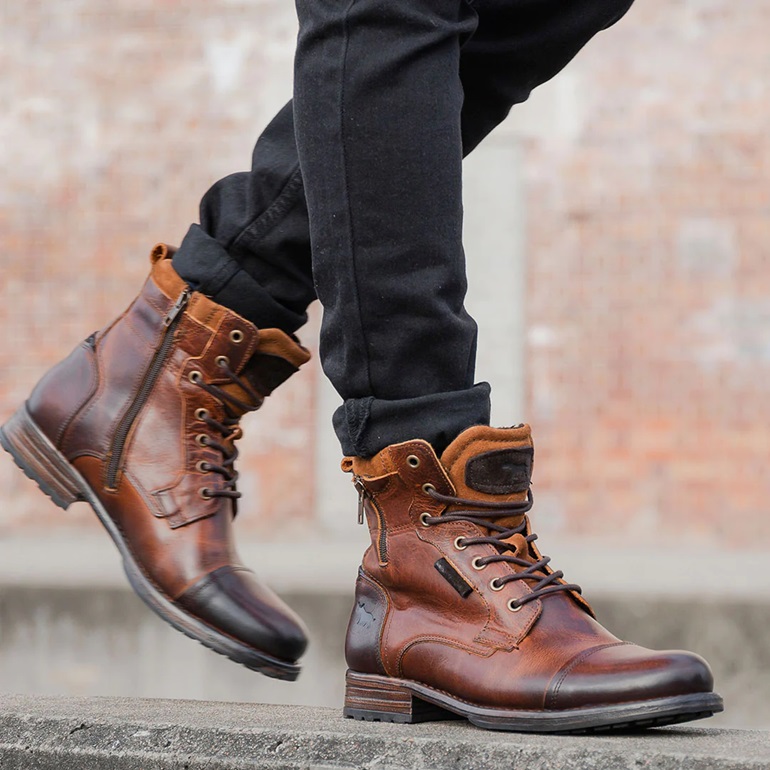 PORTER LACE UP BOOTS CAMEL