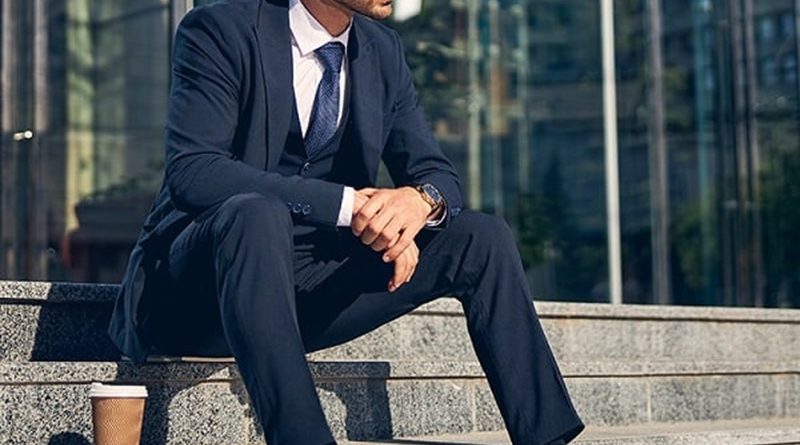 How to Choose Black Dress Shoes for Men to Wear with Confidence